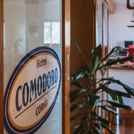 מלון Comodoro קורבו