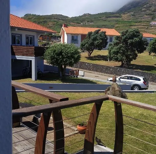 Comodoro Île de Corvo