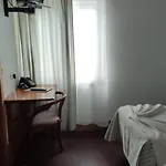 Comodoro 2*