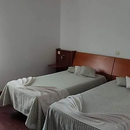 Hotel Comodoro 2*